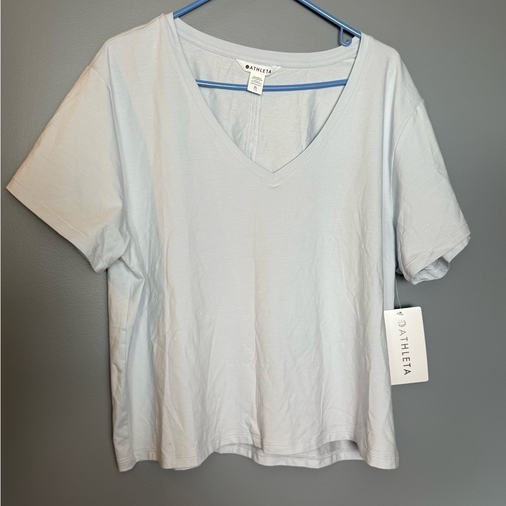 Athleta NWT Essential VNeck Tee Shirt Sz XL Short Sleeve Comfy Layering Athletic